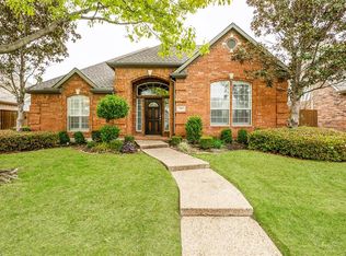 17807 Benchmark Dr, Dallas, TX 75252