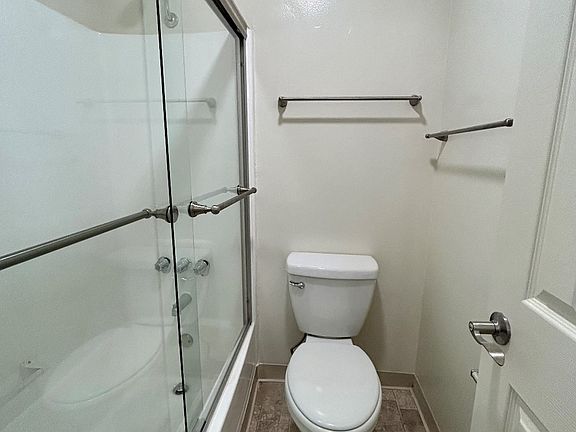 4th image of 640 19th Ave APT 208