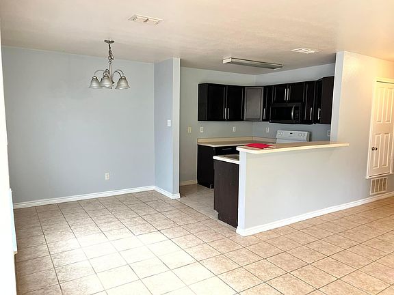3rd image of 570 W Sterling Price St #402