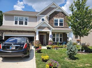 5752 Pebblebrooke Rd, Whitestown, IN 46075