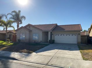 823 Place Rd, Los Banos, CA 93635