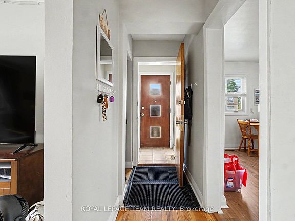 4th image of 707 Edison Ave