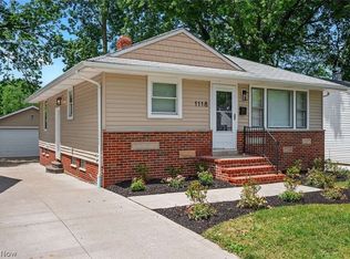 1118 Summit Dr, Mayfield Heights, OH 44124