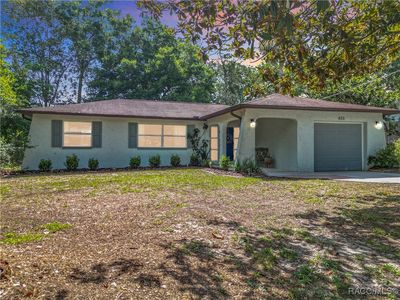 825 N Hollywood Cir, Crystal River, FL, 34429