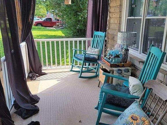 3rd image of 236 Saint Ann Dr