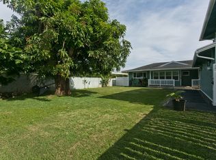 6127 Kawekiu Pl, Honolulu, HI 96821