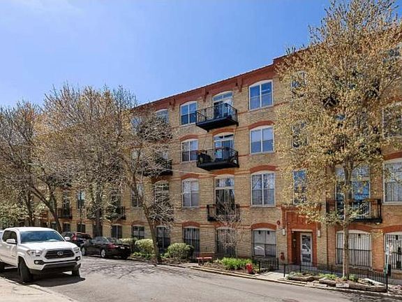 4th image of 1740 N Maplewood Ave APT 119