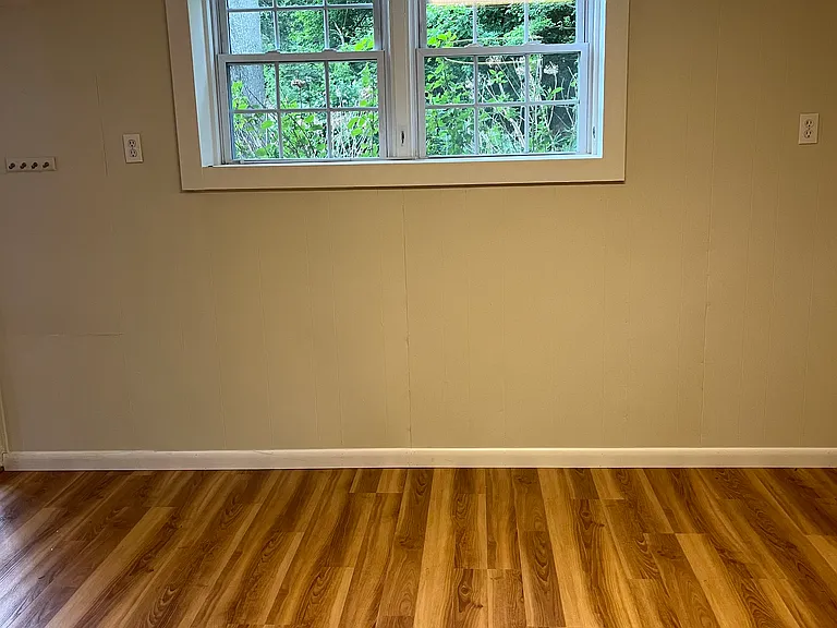 425 Butternut Ct — Photo 20