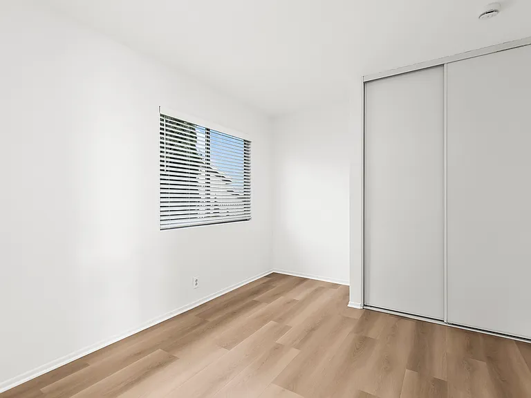 1719 Olamar Way — Photo 33