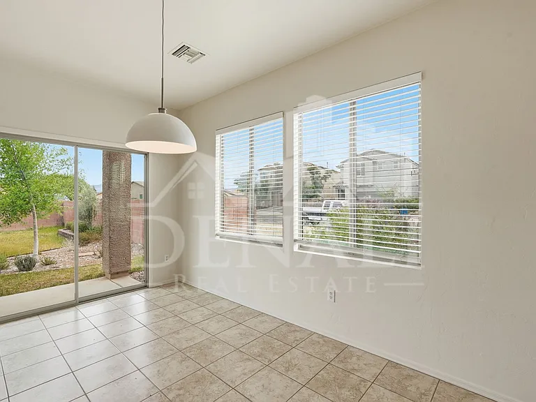 584 N Highlands Grove Ln — Photo 11