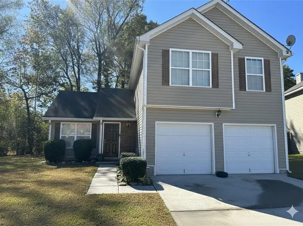 8258 Champion Trl, Fairburn, GA 30213