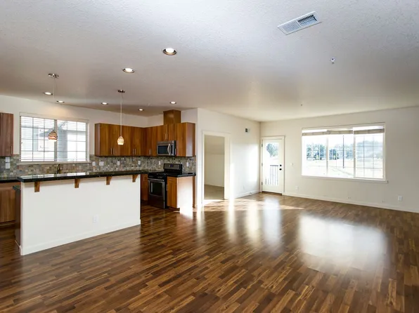 7894 NE Miriam Way, Hillsboro, OR 97006