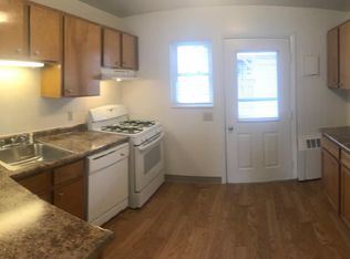 101 Lexington St #B, Middletown, RI 02842