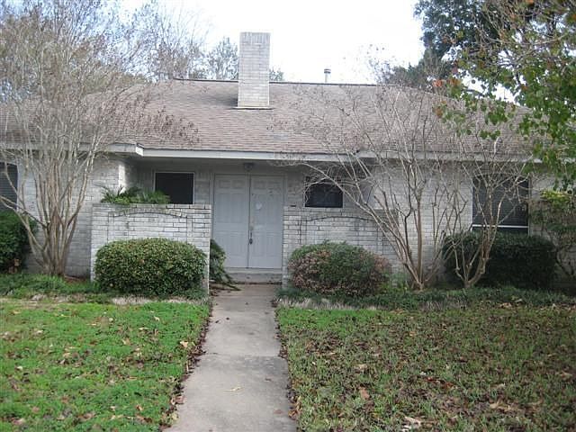 1st image of 12331 Wrenthorpe Dr
