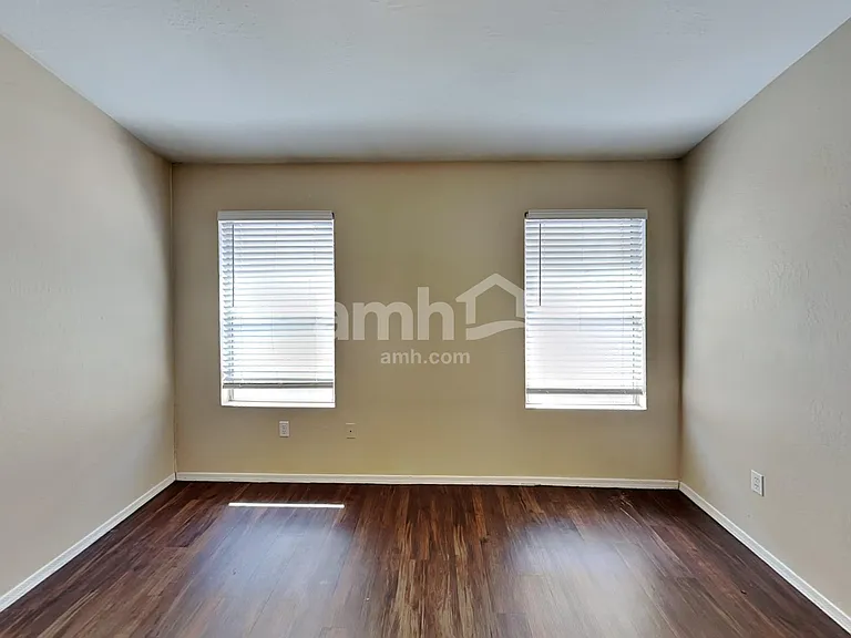 720 S Ithica St — Photo 11
