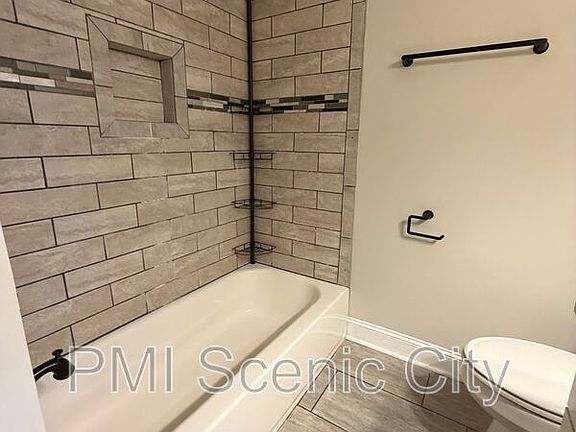 3rd image of 1430 Stratton Place Dr