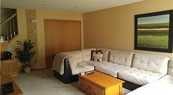 4th image of 10029 Pierce St NE Unit B
