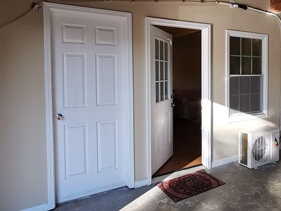 3rd image of 260 E Taylors Xing #Basement
