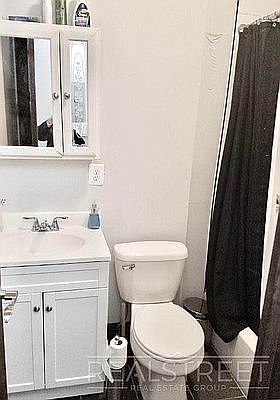 5th image of 886 Flushing Ave APT 1