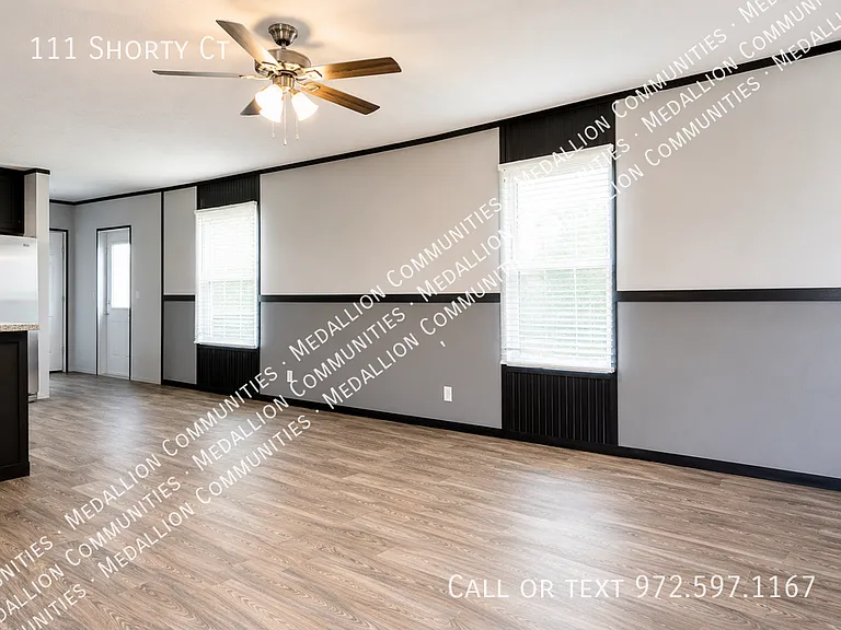 111 Shorty Ct — Photo 5