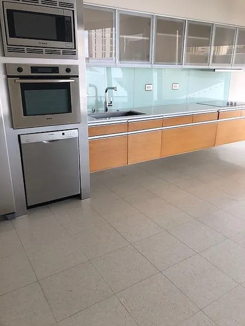 1 bed, 861 sqft, $2,750 — Photo 4