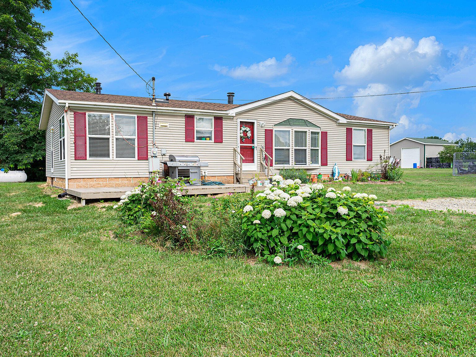 7560 County Road 681, Grand Junction, MI 49056 MLS 23025754 Zillow