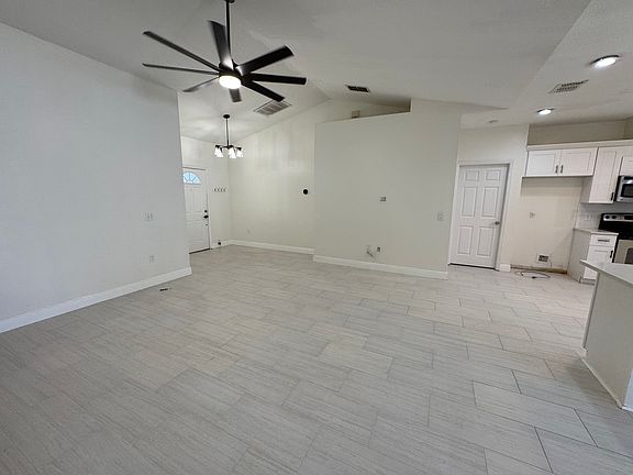 3rd image of 507 Dean Creek Ln