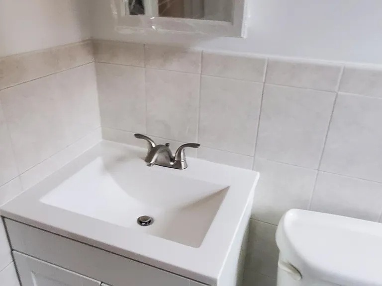 814 Greenwood Cir #2 — Photo 6