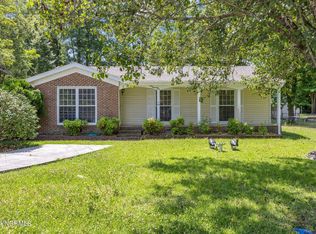 109 Elizabeth St, Havelock, NC 28532
