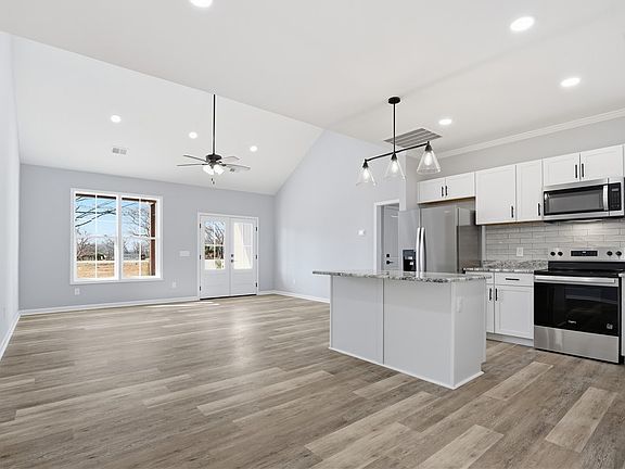 5th image of 908 Beaverdam Rd