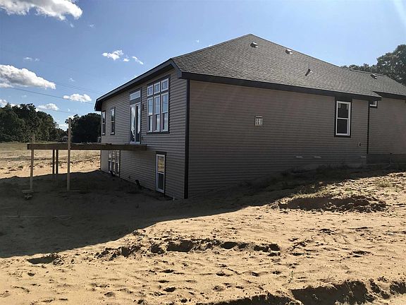 5th image of 54562 Pierre Trails Dr #71