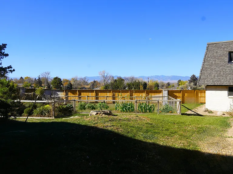 Mountain Terrace Apartments — Photo 10