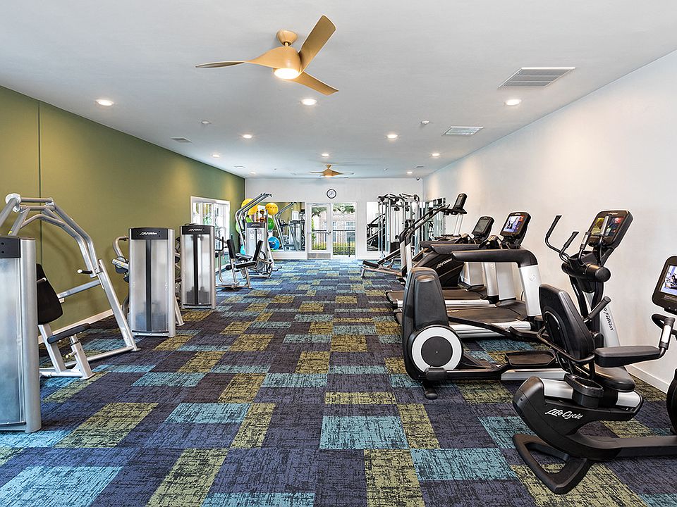 Cardio and Strength Training Fitness Center