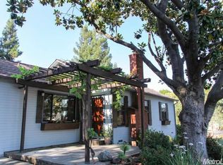 7527 Heather Rd, Fair Oaks, CA 95628