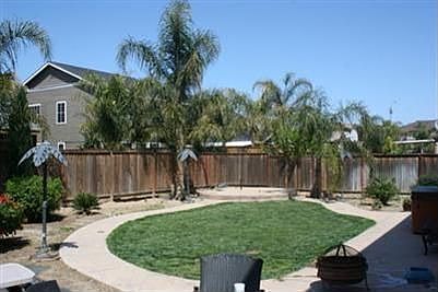 2nd image of 1871 Amatchi Dr