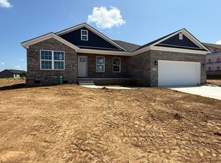 232 Brook Cv, Berea, KY 40403
