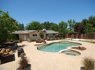 8035 Azucena Ave, Atascadero, CA 93422