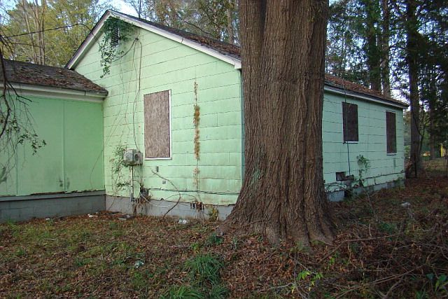 2nd image of 420 Belk St