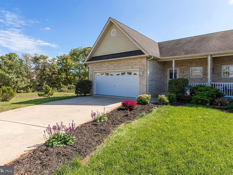 1st image of 1265 White Rock Ct