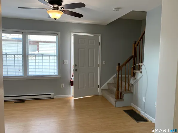 498 Naugatuck Avenue #C, Milford, CT 06460