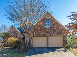 100 Wells Ct, Canton, MS 39046