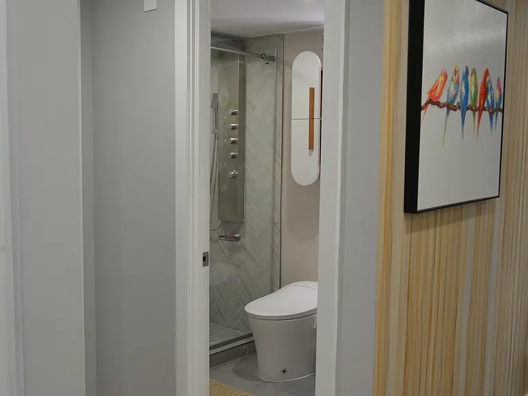 550 Ocean Dr #5D — Photo 21
