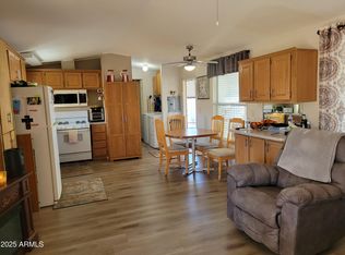 2460 E Main Street #B9, Mesa, AZ 85213