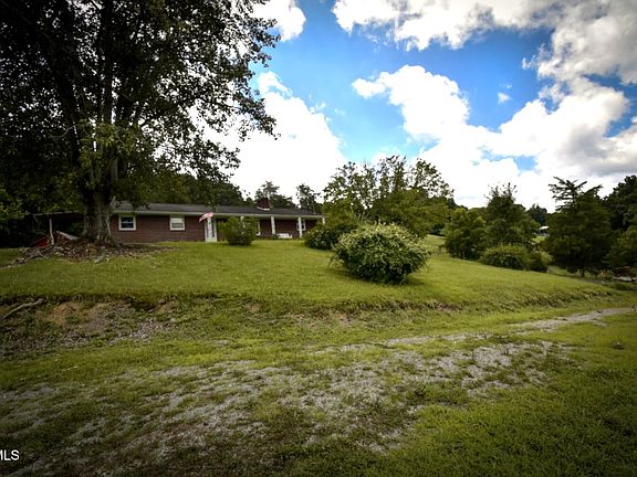 2nd image of 3023 Princeton Rd