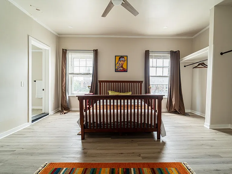 240 Washington Ave #2 — Photo 20