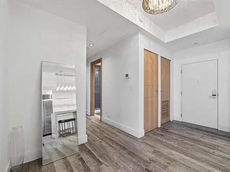 2301 Collins Ave #Penthouse 14 — Photo 17
