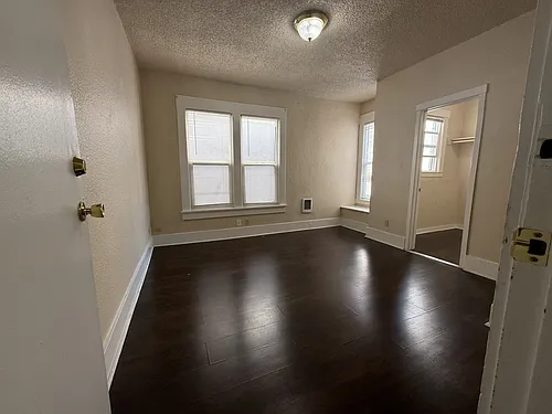 Floor plan 303