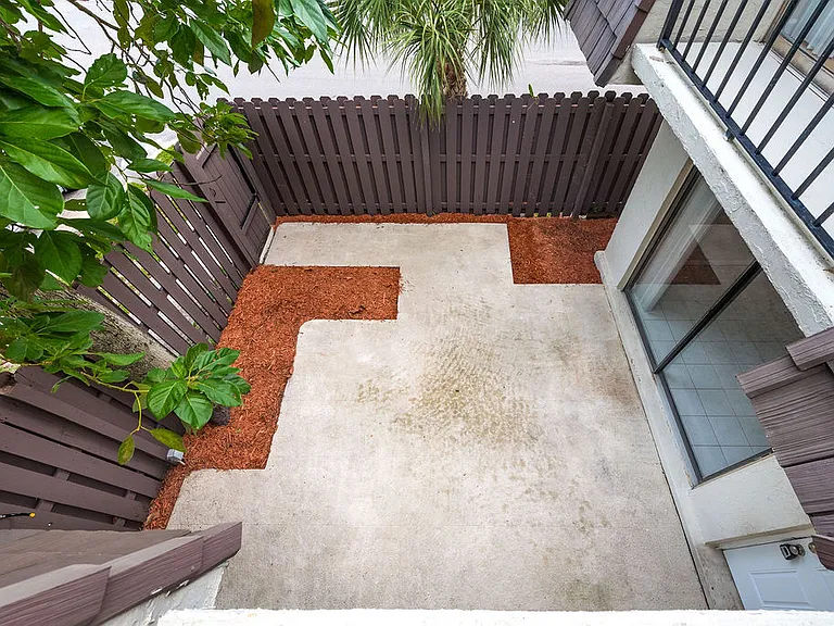 1761 N Congress Ave — Photo 2