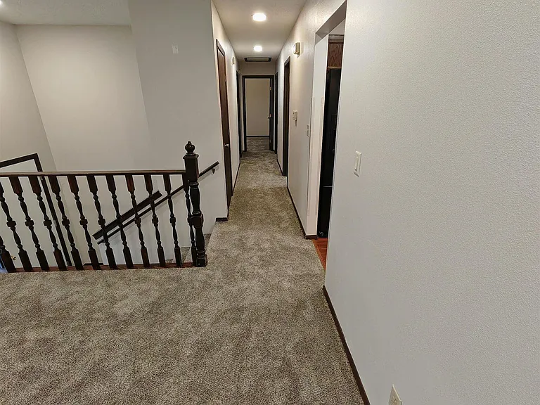 4504 S Cliff Ave — Photo 5