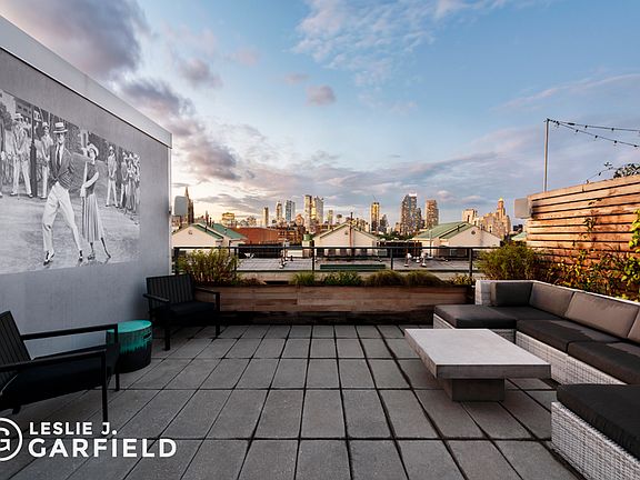 4th image of 345 Carroll St Penthouse G